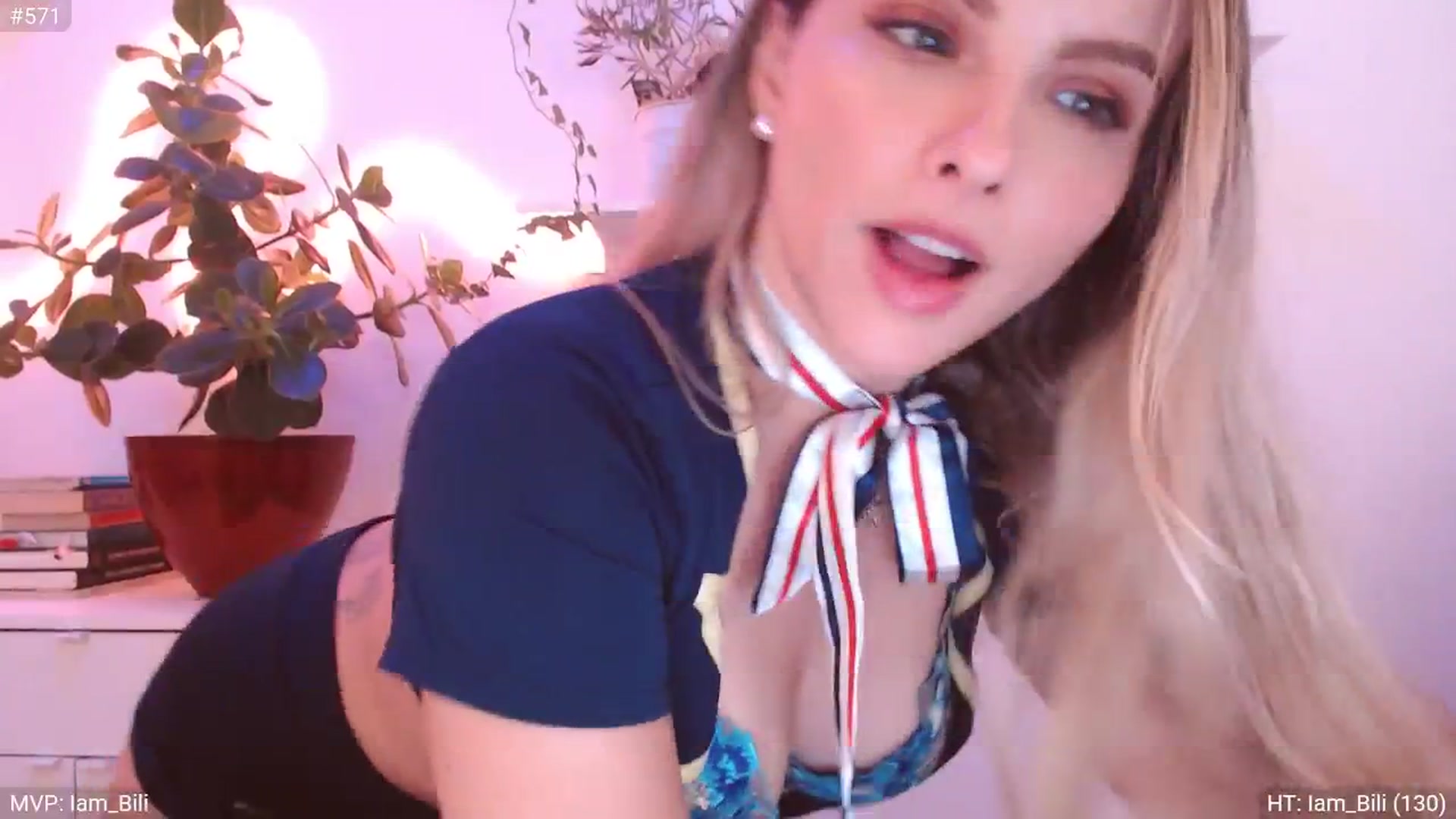 Gallery image thumbnail from StacyDoll's myfreecams stream on, 10/17/2024, 22:20 image 4 of 20