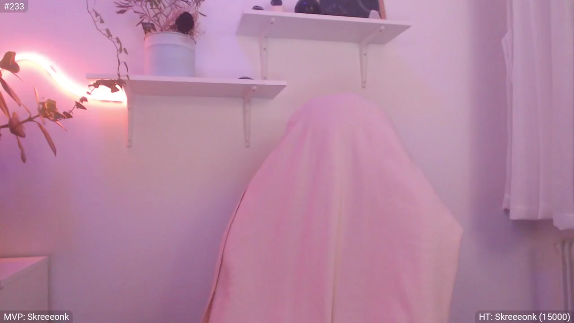 Gallery image thumbnail from StacyDoll's myfreecams stream on, 10/18/2024, 24:20 image 6 of 20