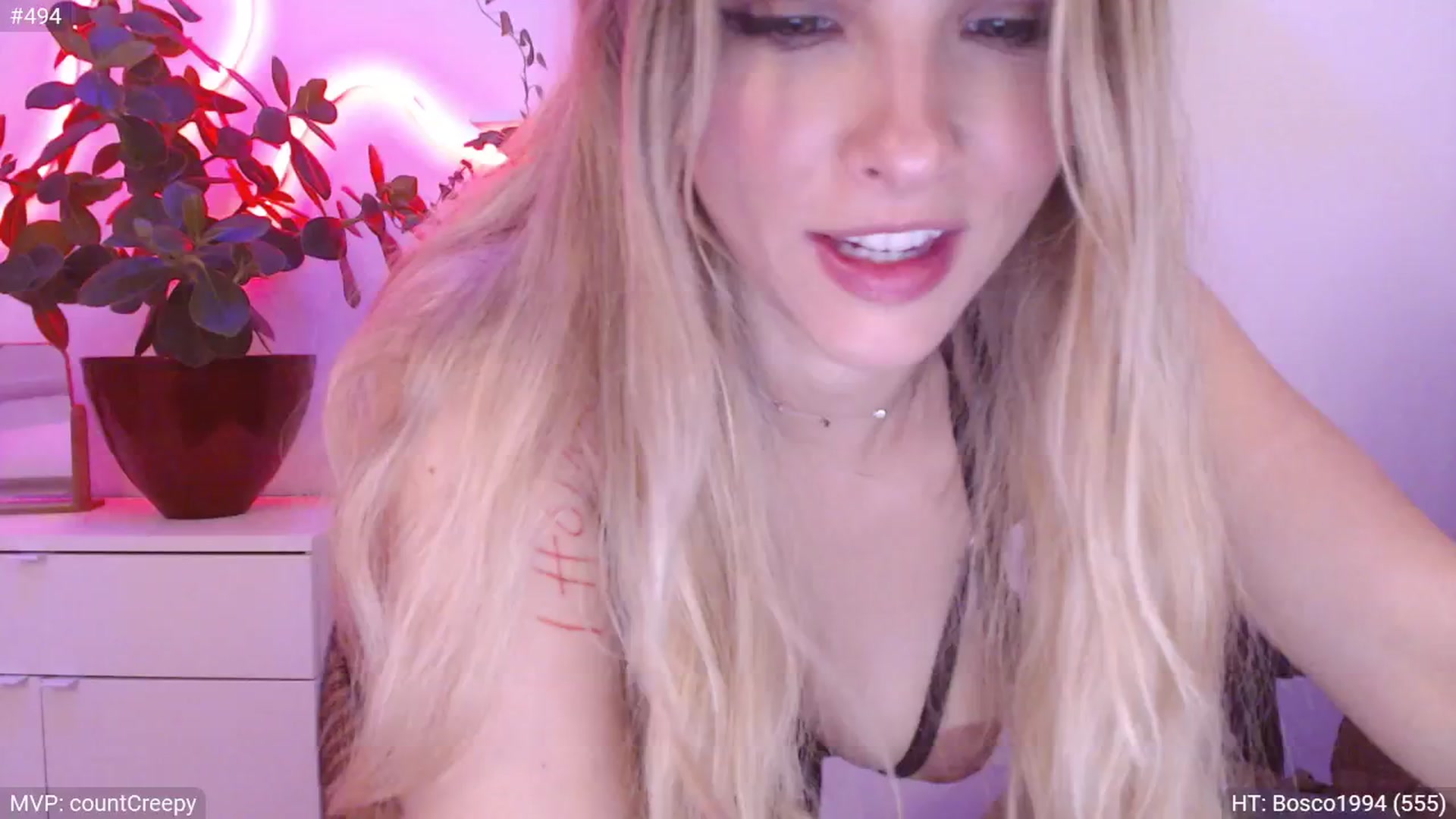 Gallery image thumbnail from StacyDoll's myfreecams stream on, 10/31/2024, 02:14 image 16 of 20