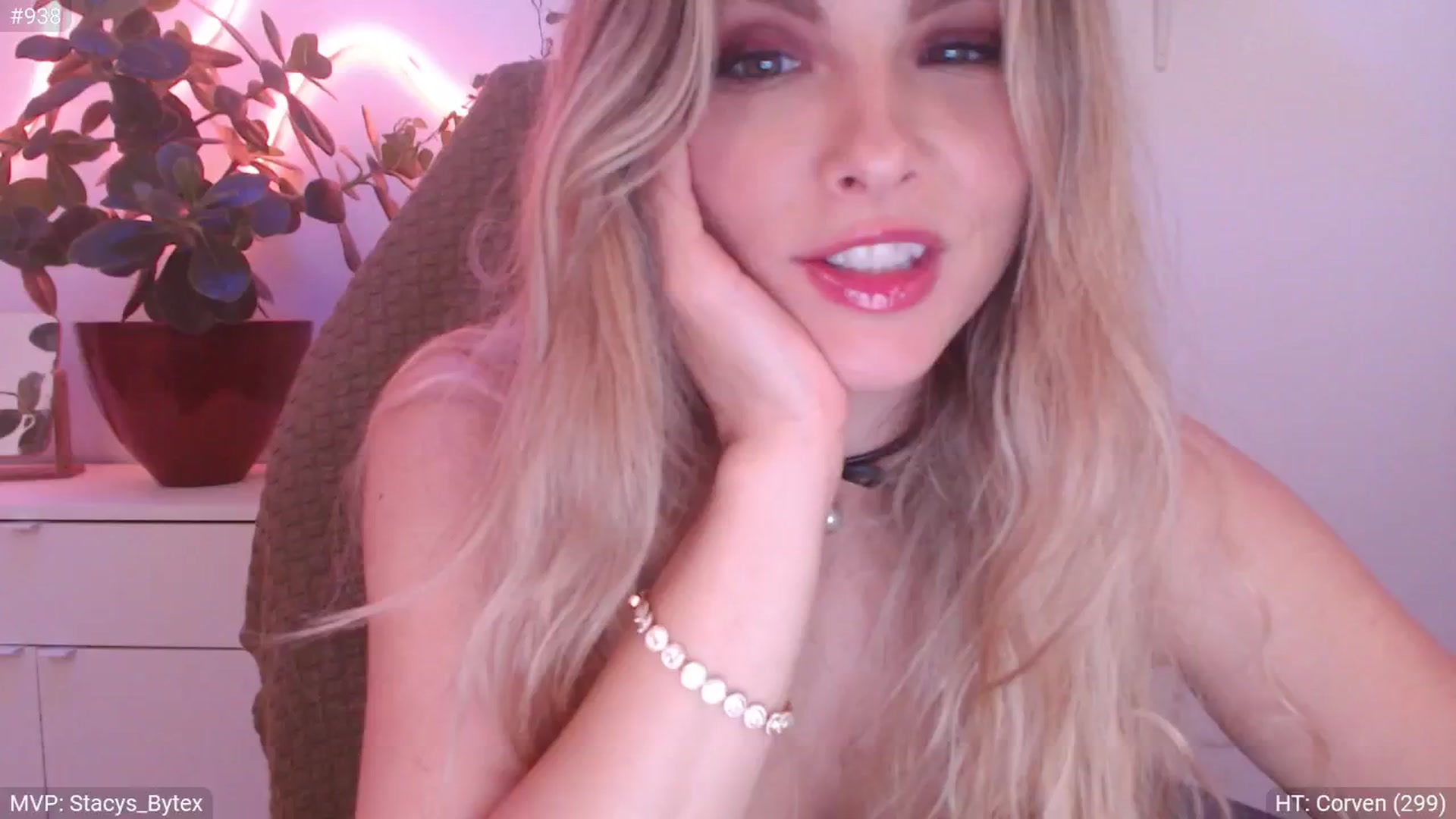 Gallery image thumbnail from StacyDoll's myfreecams stream on, 11/14/2024, 02:01 image 6 of 20
