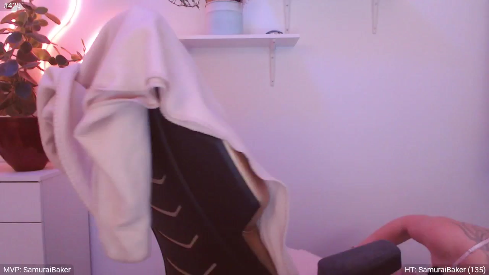 Gallery image thumbnail from StacyDoll's myfreecams stream on, 12/29/2024, 02:02 image 4 of 20
