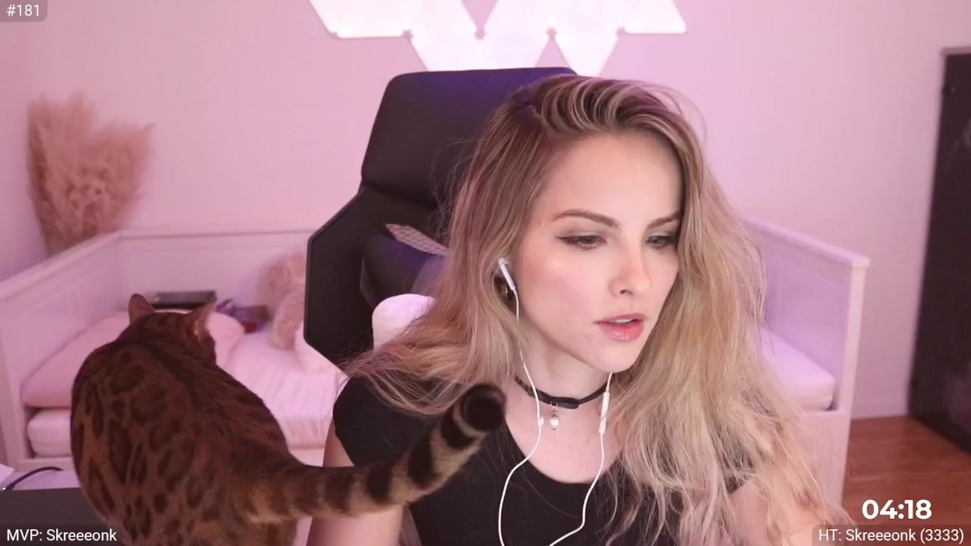 Gallery image thumbnail from StacyDoll's myfreecams stream on, 02/24/2025, 22:47 image 18 of 20
