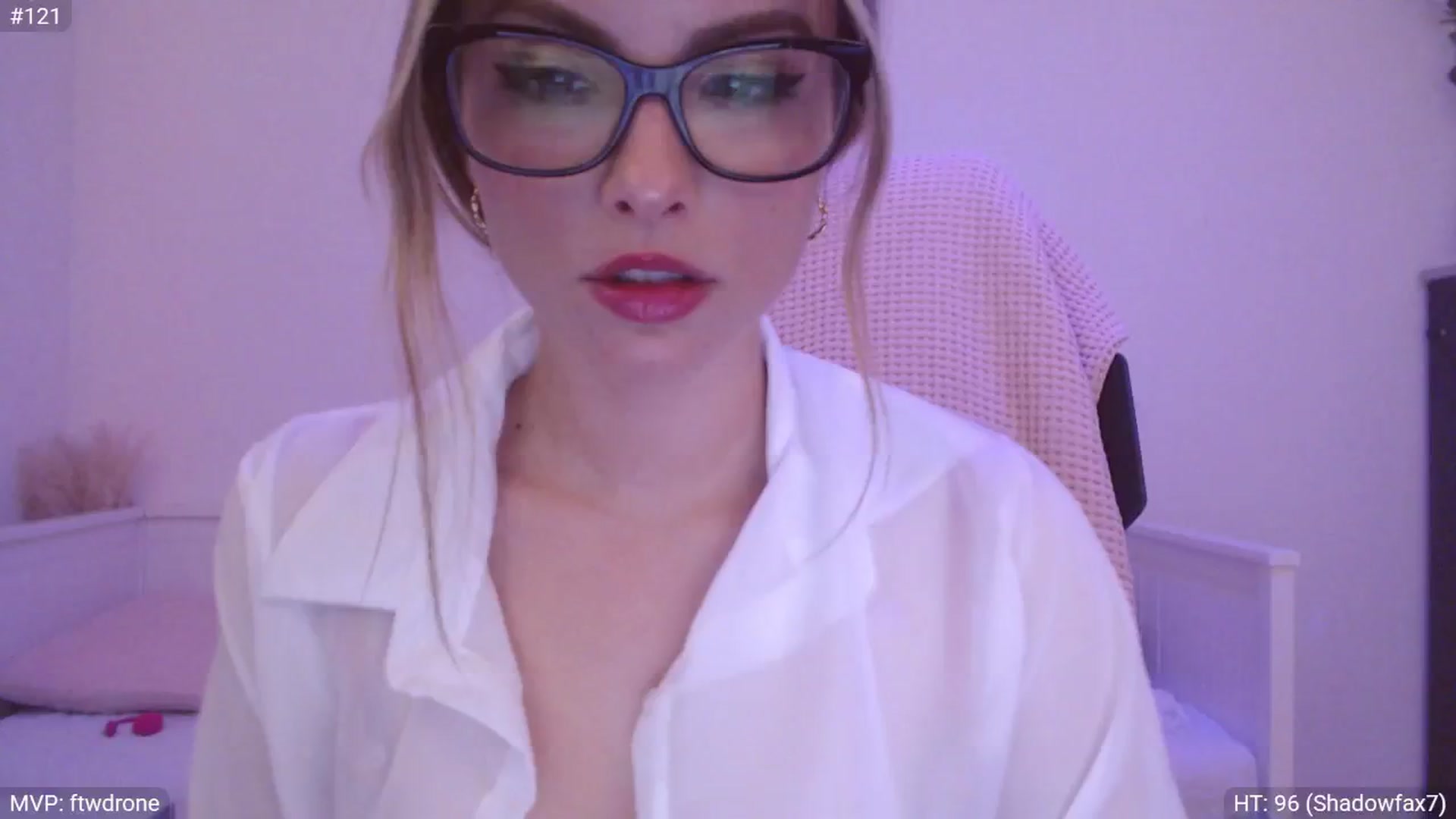 Gallery image thumbnail from StacyDoll's myfreecams stream on, 04/05/2025, 22:33 image 14 of 20