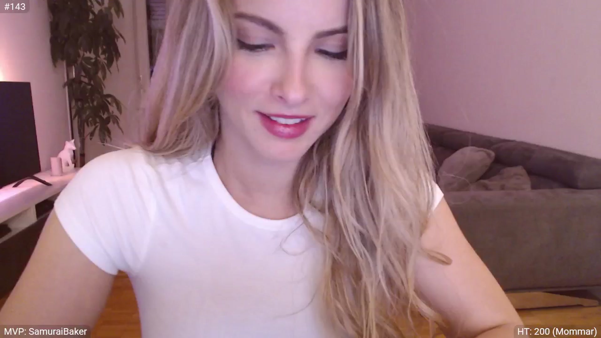 Gallery image thumbnail from StacyDoll's myfreecams stream on, 04/19/2025, 03:59 image 4 of 20