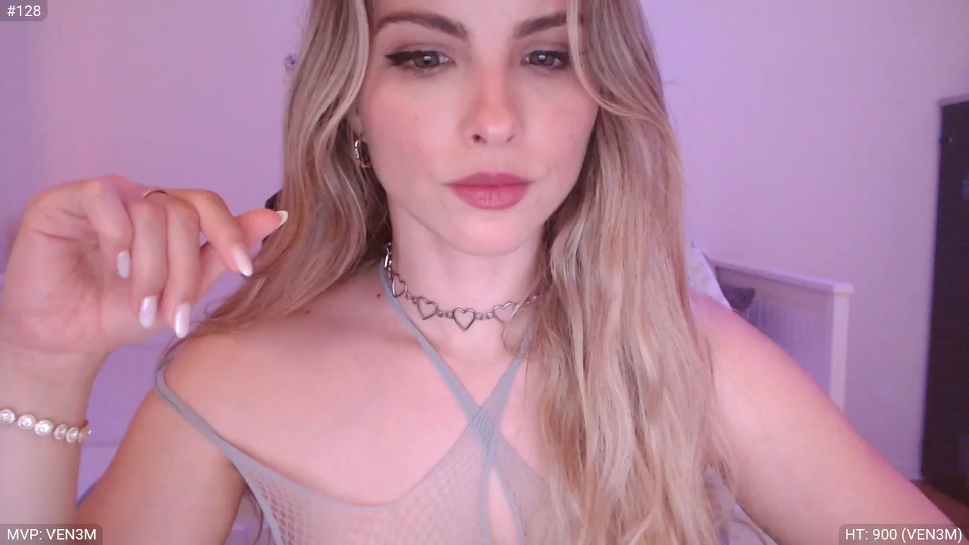Gallery image thumbnail from StacyDoll's myfreecams stream on, 04/24/2025, 01:54 image 9 of 20