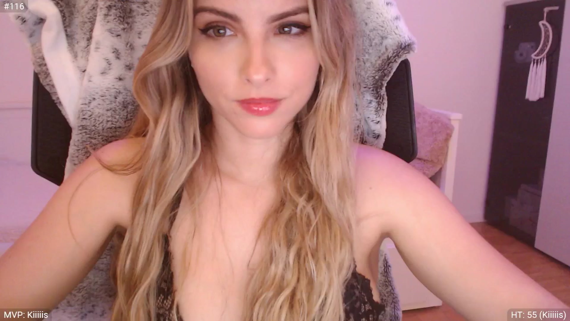 Gallery image thumbnail from StacyDoll's myfreecams stream on, 04/29/2025, 23:43 image 4 of 20