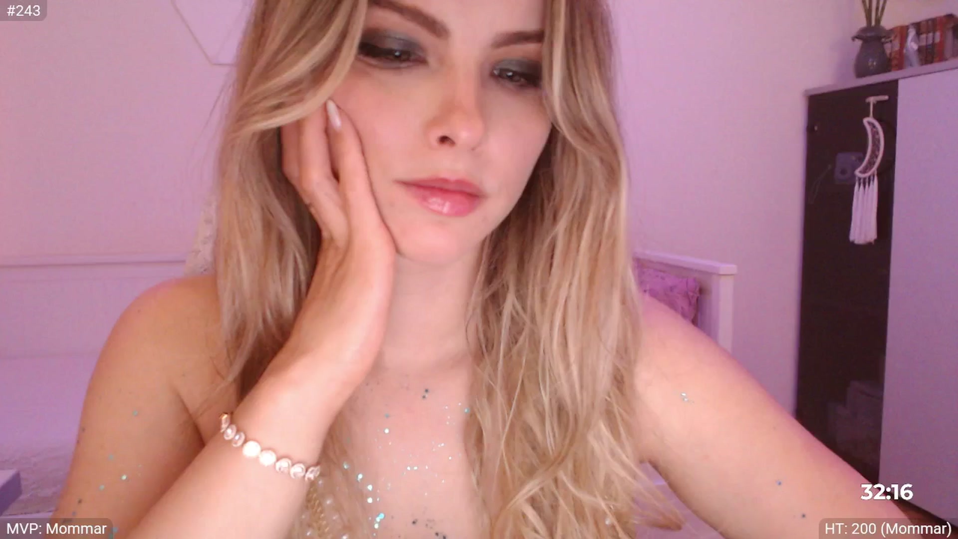 Gallery image thumbnail from StacyDoll's myfreecams stream on, 05/11/2025, 24:15 image 4 of 20