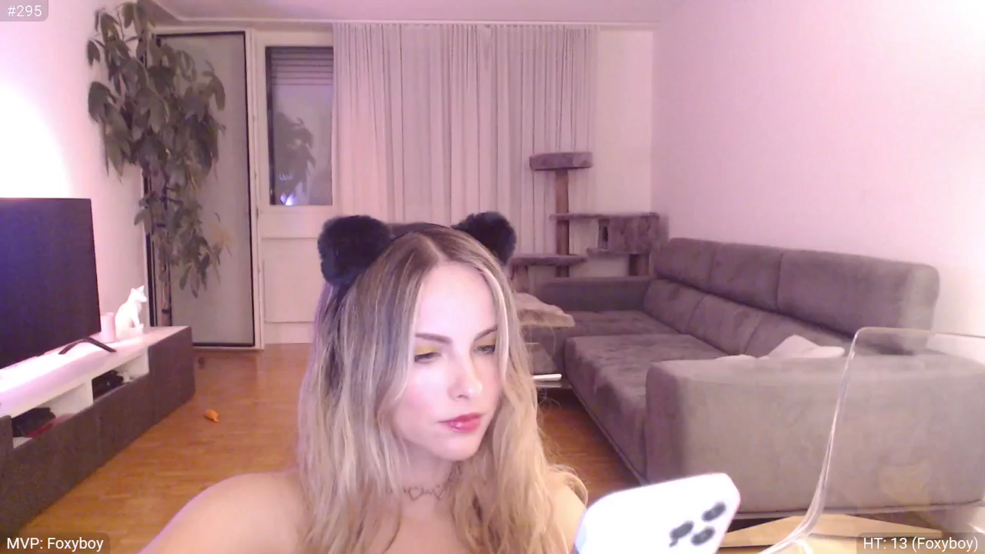 Gallery image thumbnail from StacyDoll's myfreecams stream on, 05/13/2025, 24:06 image 3 of 20