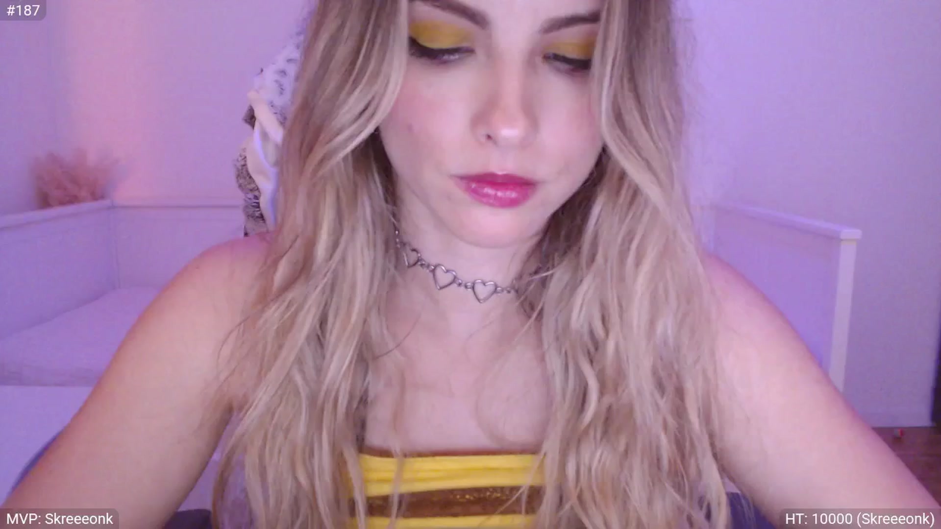 Gallery image thumbnail from StacyDoll's myfreecams stream on, 05/13/2025, 02:14 image 9 of 20