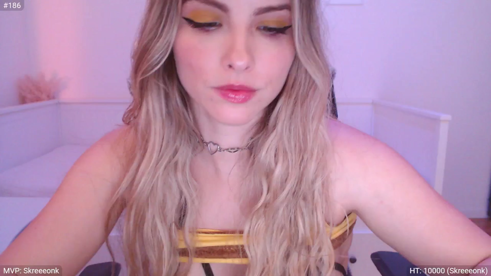 Gallery image thumbnail from StacyDoll's myfreecams stream on, 05/13/2025, 02:14 image 6 of 20