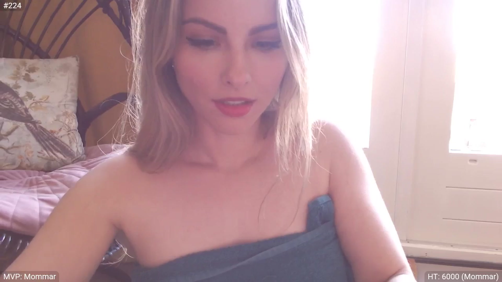 Gallery image thumbnail from StacyDoll's myfreecams stream on, 05/19/2025, 06:25 image 4 of 20