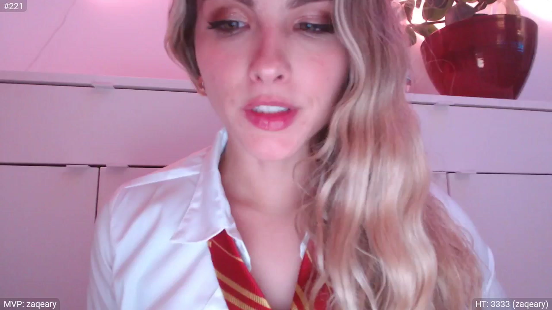 Gallery image thumbnail from StacyDoll's myfreecams stream on, 05/25/2025, 02:27 image 19 of 20