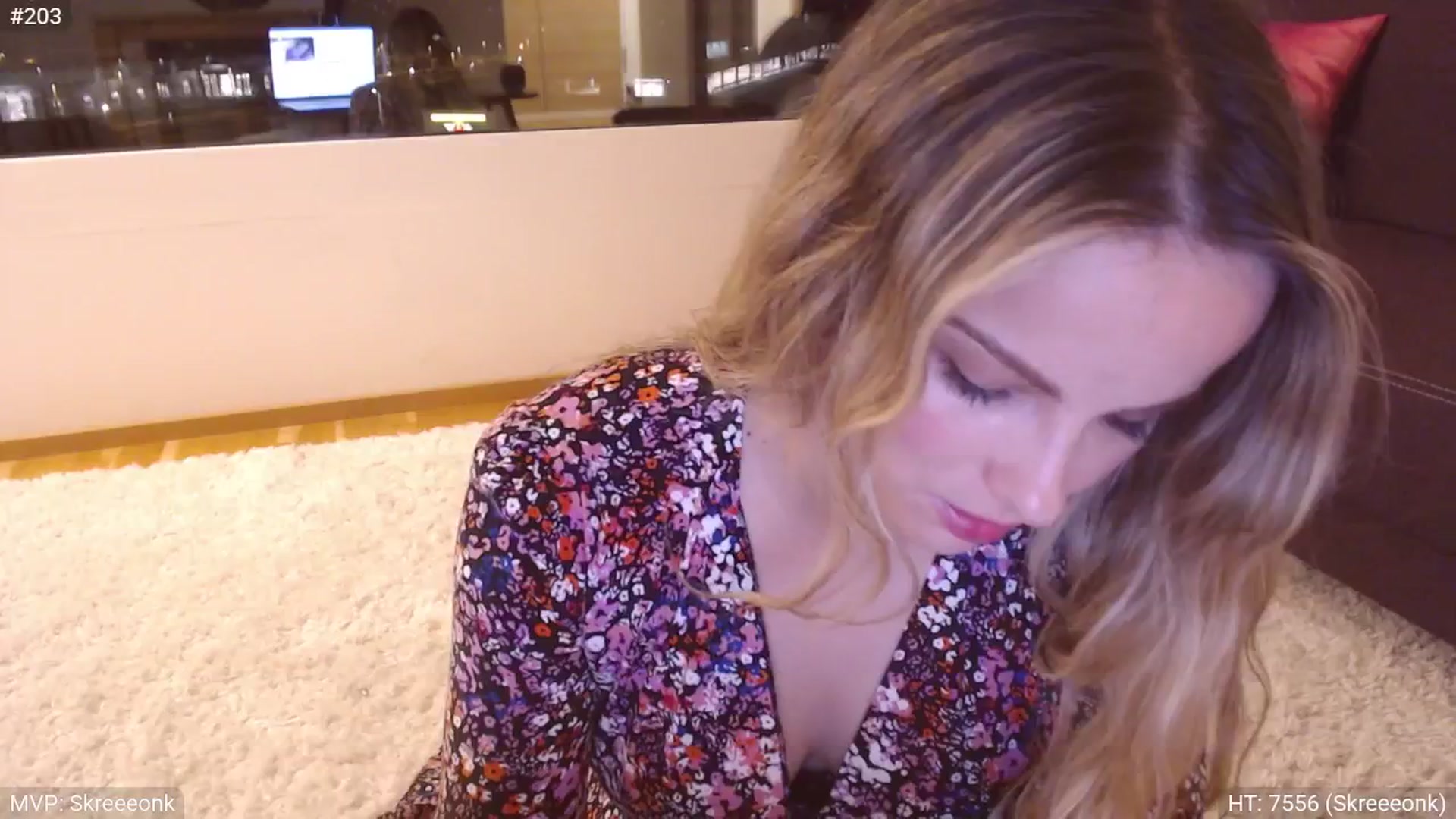 Gallery image thumbnail from StacyDoll's myfreecams stream on, 05/31/2025, 24:34 image 18 of 20