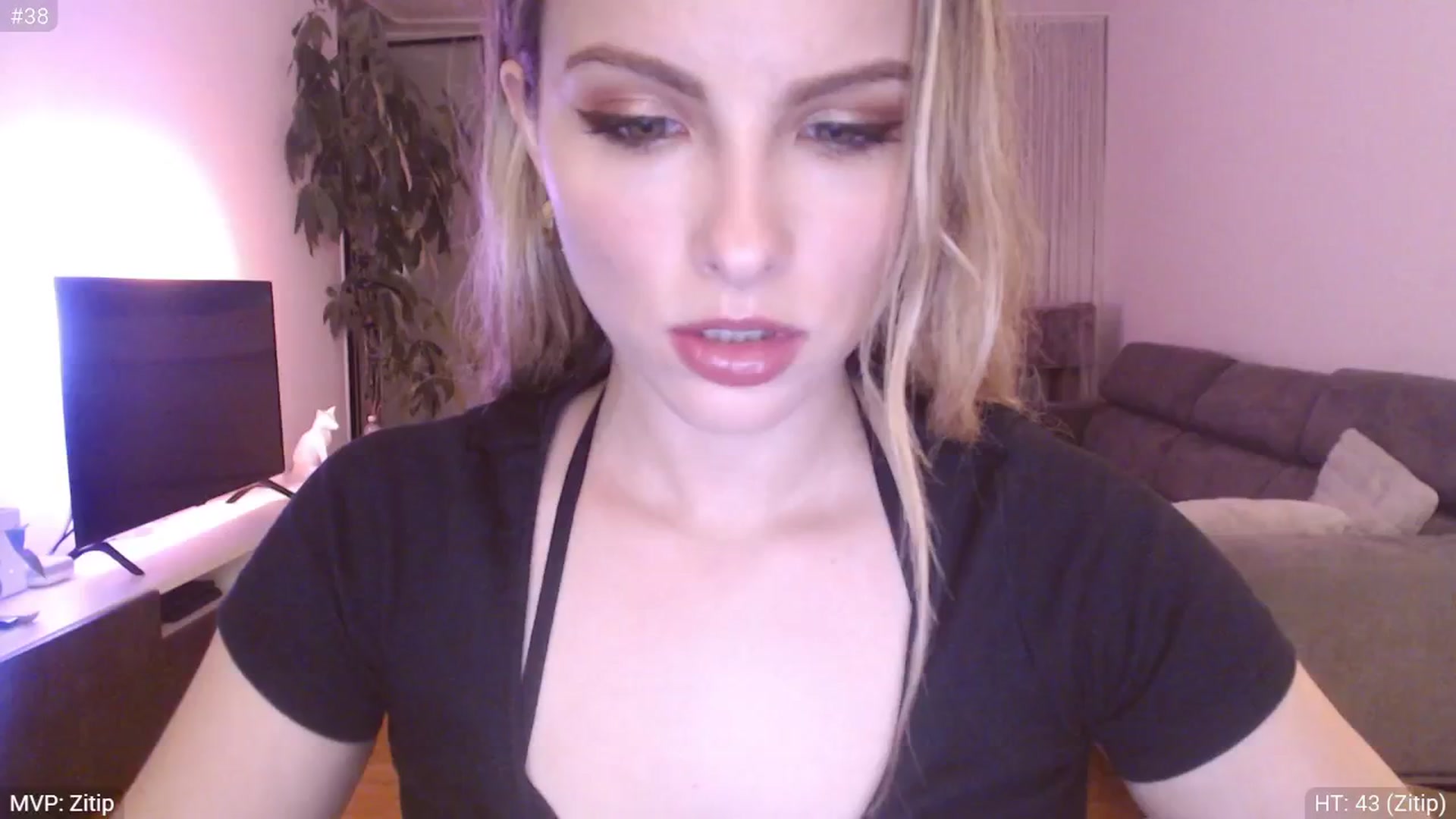 Gallery image thumbnail from StacyDoll's myfreecams stream on, 06/08/2025, 23:43 image 1 of 20