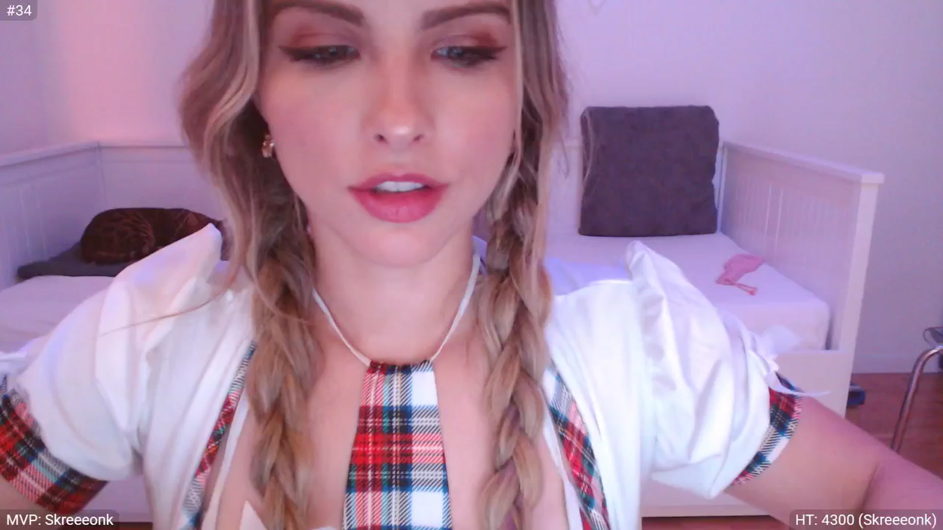 Gallery image thumbnail from StacyDoll's myfreecams stream on, 06/18/2025, 02:52 image 2 of 20