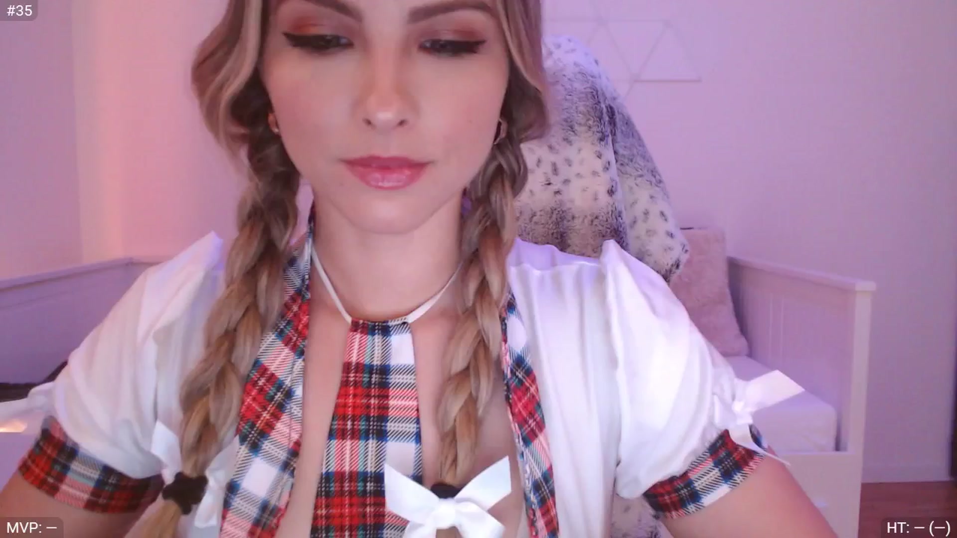 Gallery image thumbnail from StacyDoll's myfreecams stream on, 06/18/2025, 15:11 image 2 of 20