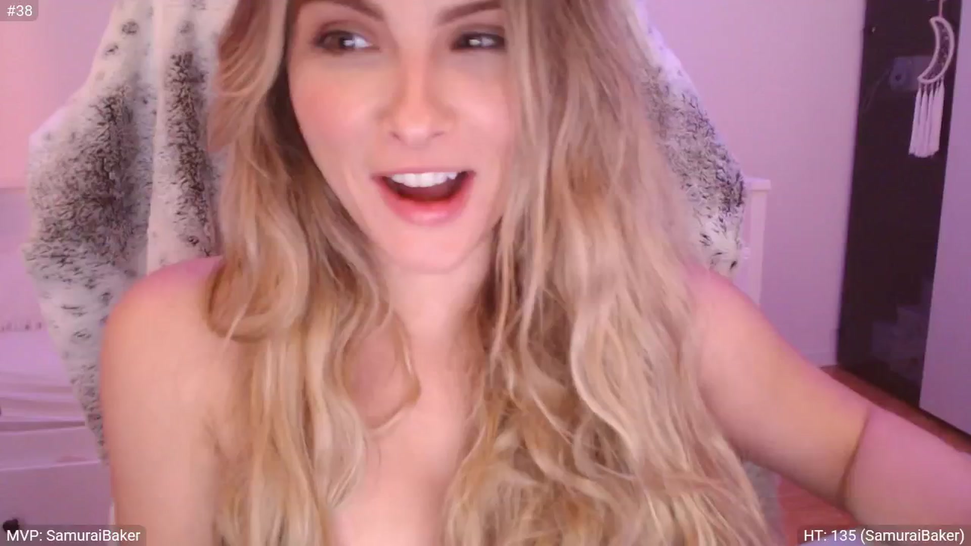 Gallery image thumbnail from StacyDoll's myfreecams stream on, 06/19/2025, 23:33 image 11 of 20
