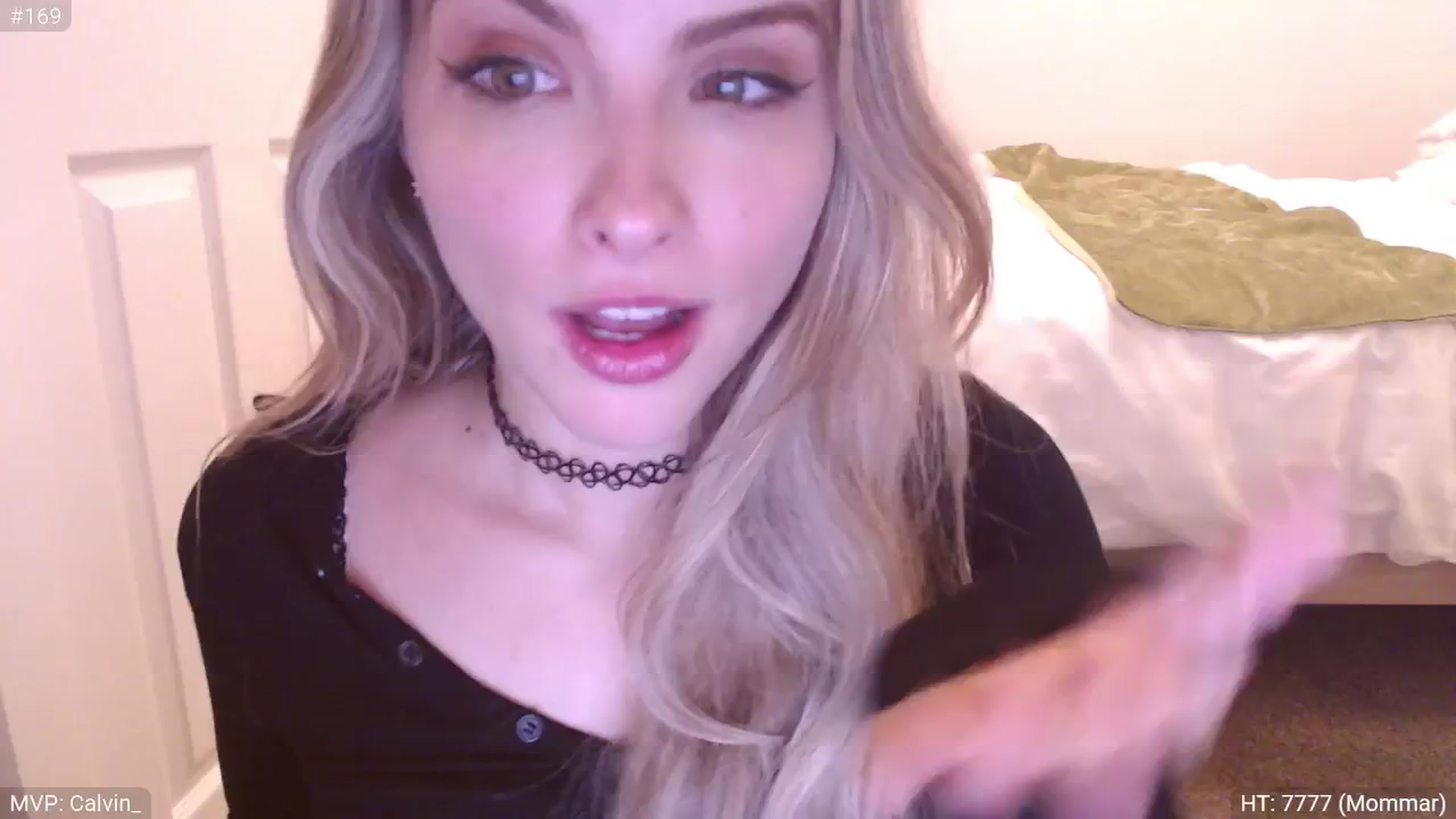 Gallery image thumbnail from StacyDoll's myfreecams stream on, 10/19/2025, 24:58 image 9 of 20