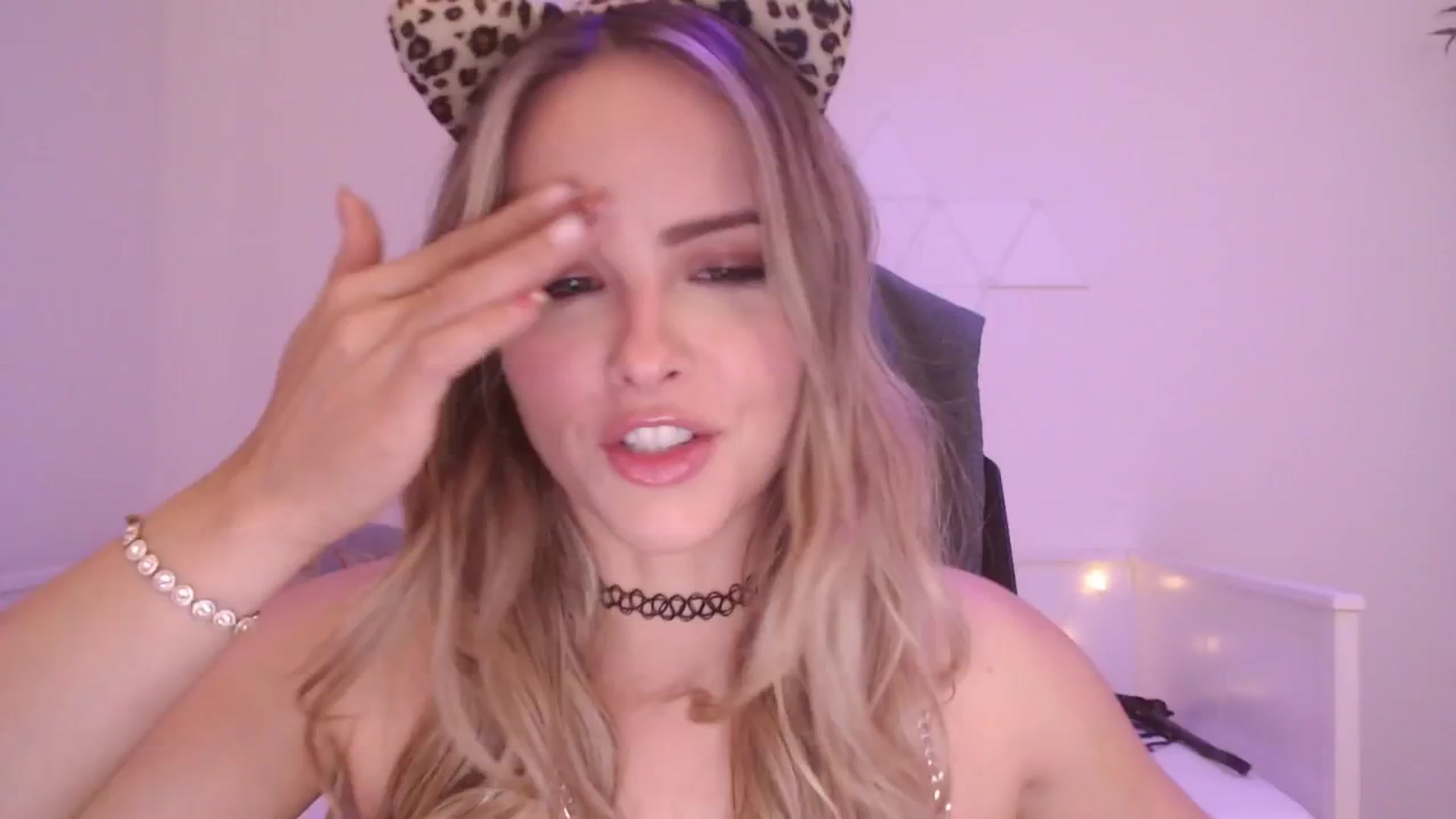 Gallery image thumbnail from StacyDoll's myfreecams stream on, 11/06/2025, 22:59 image 8 of 20
