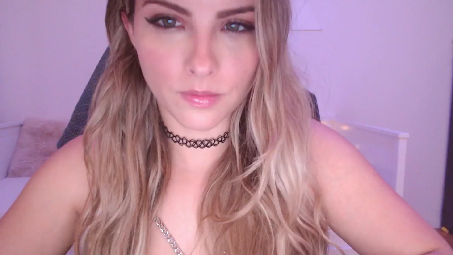 Gallery image thumbnail from StacyDoll's myfreecams stream on, 11/07/2025, 01:00 image 6 of 20
