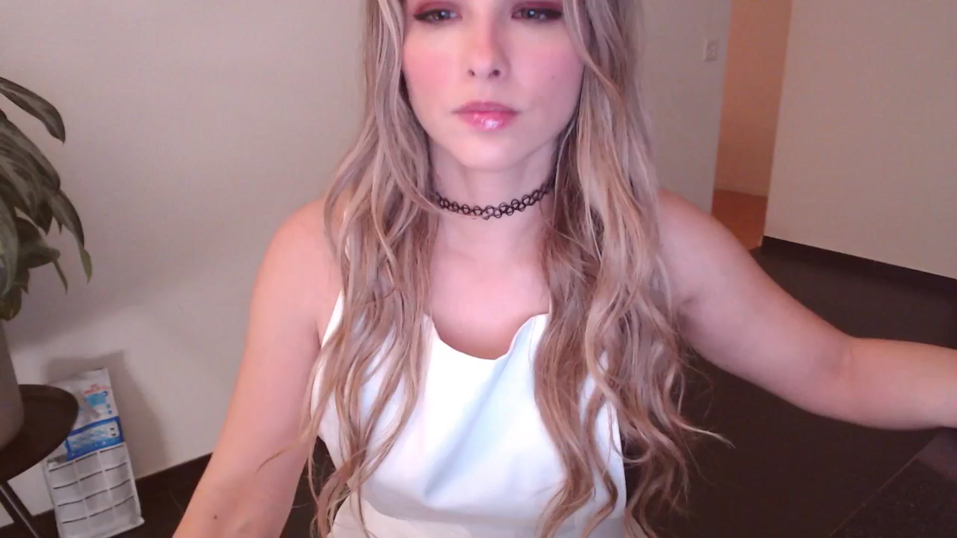 Gallery image thumbnail from StacyDoll's myfreecams stream on, 11/17/2025, 02:04 image 2 of 20