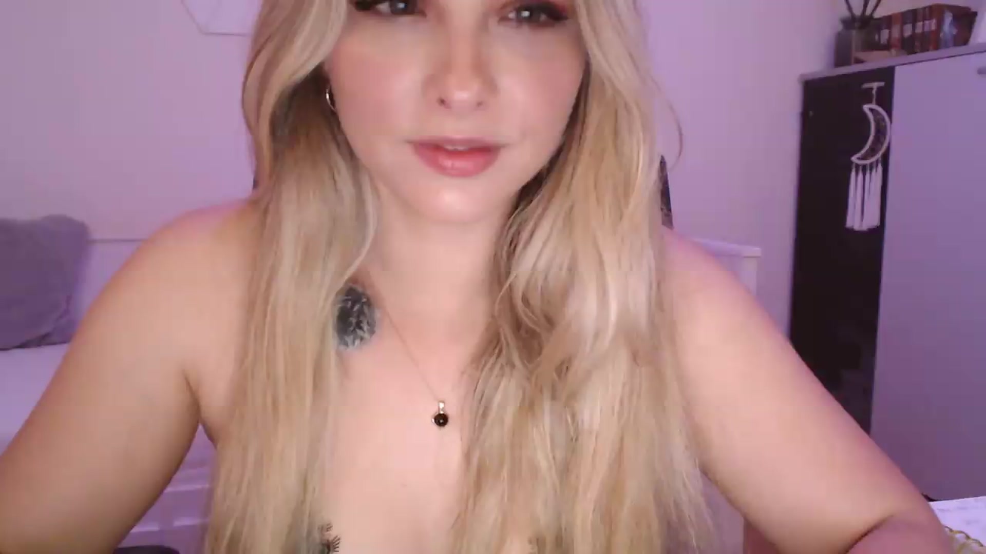 Gallery image thumbnail from StacyDoll's myfreecams stream on, 06/05/2026, 22:43 image 18 of 20