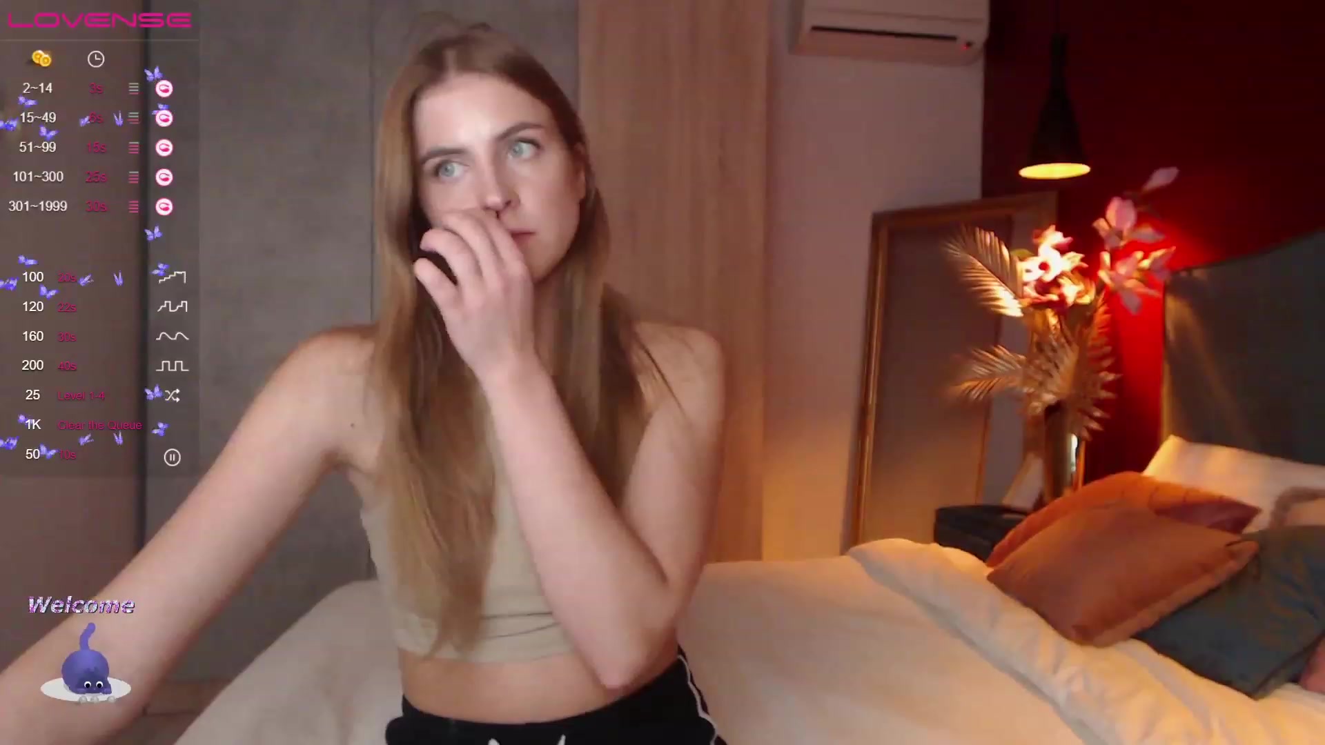 Gallery image thumbnail from StacyJey's myfreecams stream on, 11/15/2022, 14:45 image 14 of 20