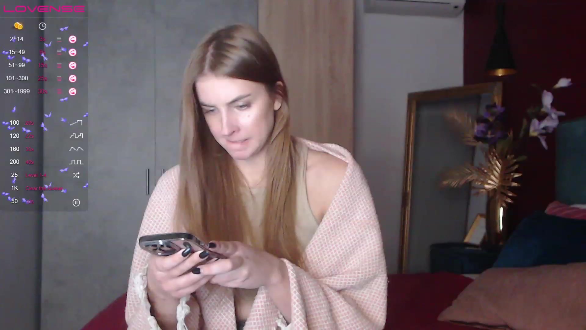 Gallery image thumbnail from StacyJey's myfreecams stream on, 11/29/2022, 15:28 image 14 of 20