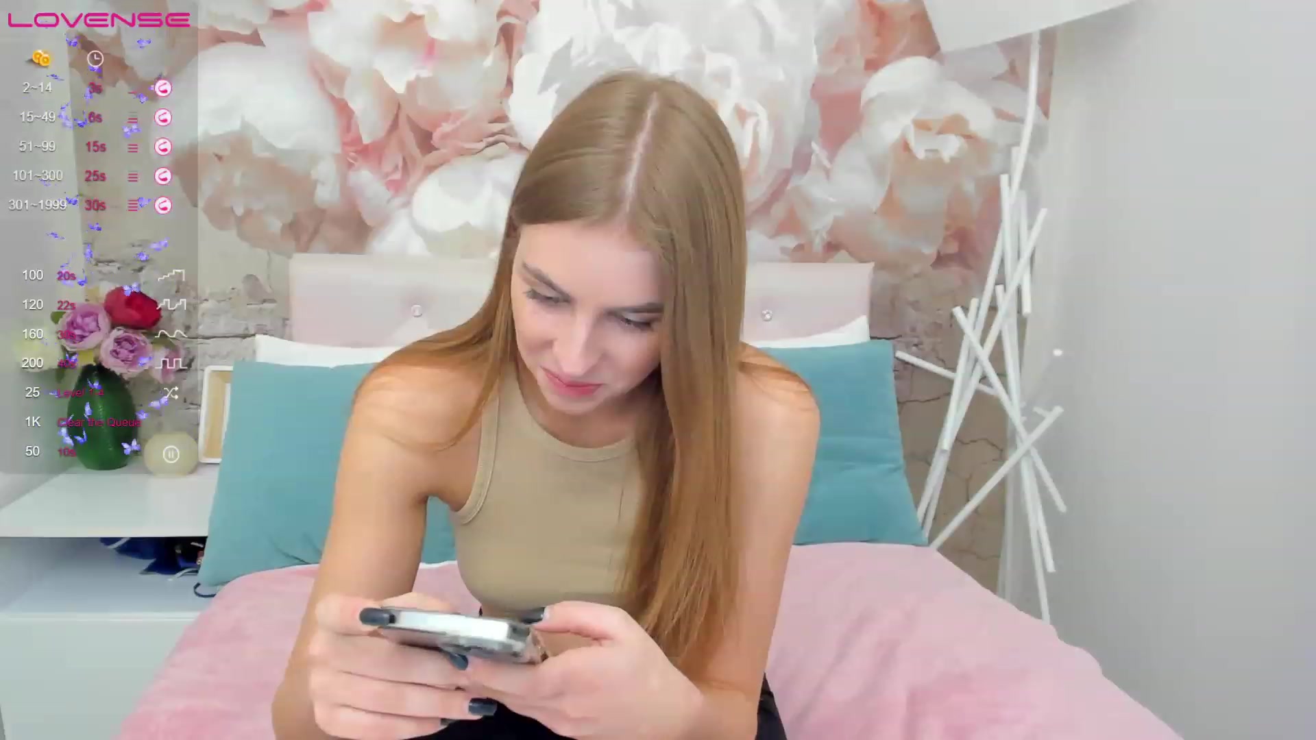 Gallery image thumbnail from StacyJey's myfreecams stream on, 12/01/2022, 18:37 image 20 of 20