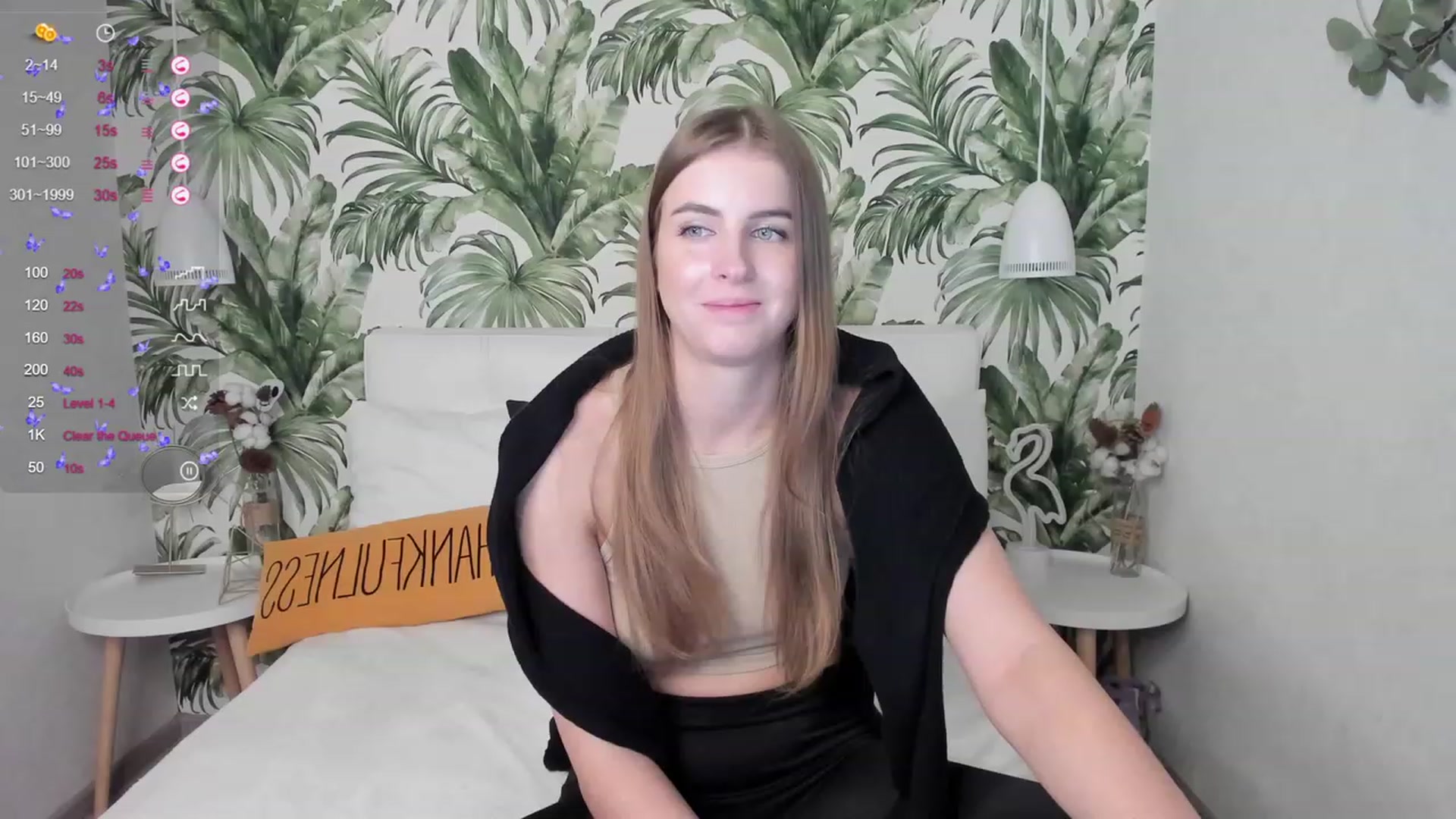 Gallery image thumbnail from StacyJey's myfreecams stream on, 12/02/2022, 08:35 image 13 of 20