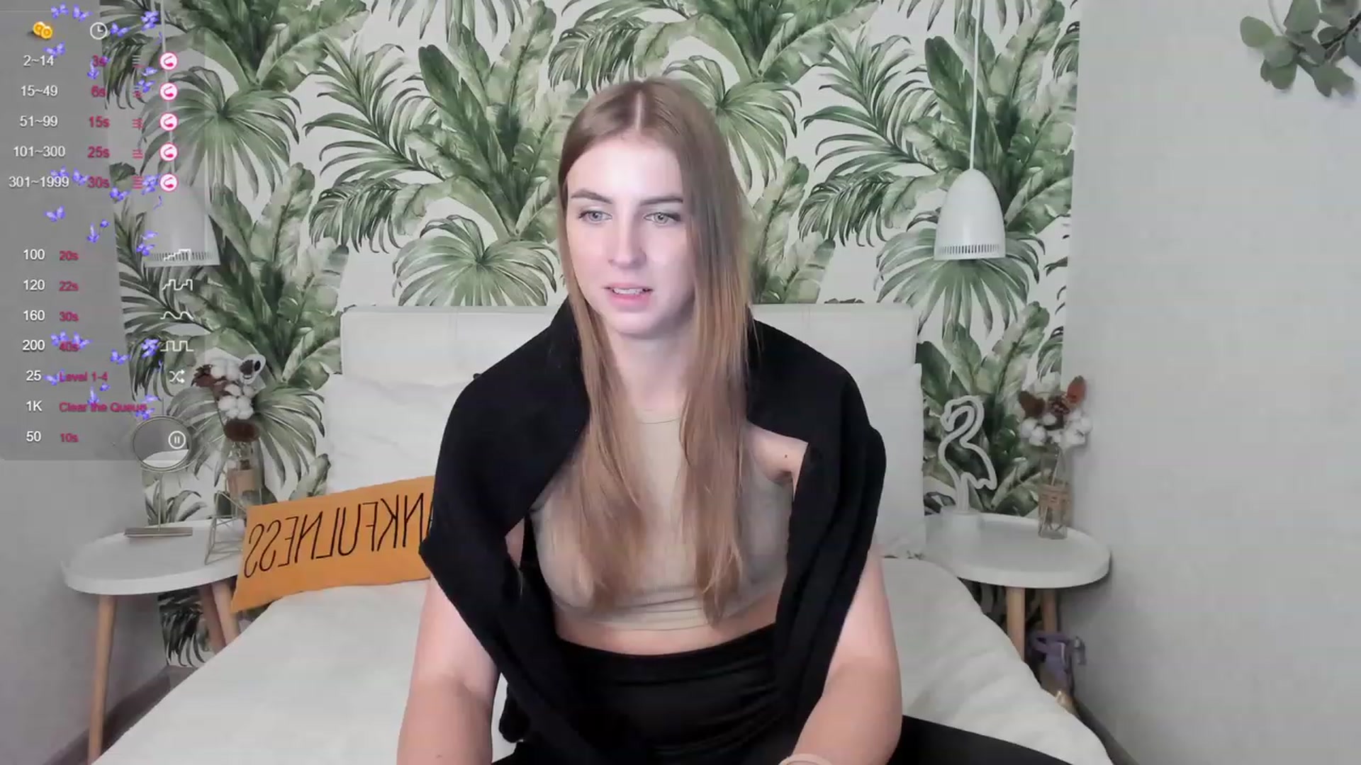 Gallery image thumbnail from StacyJey's myfreecams stream on, 12/02/2022, 08:35 image 9 of 20