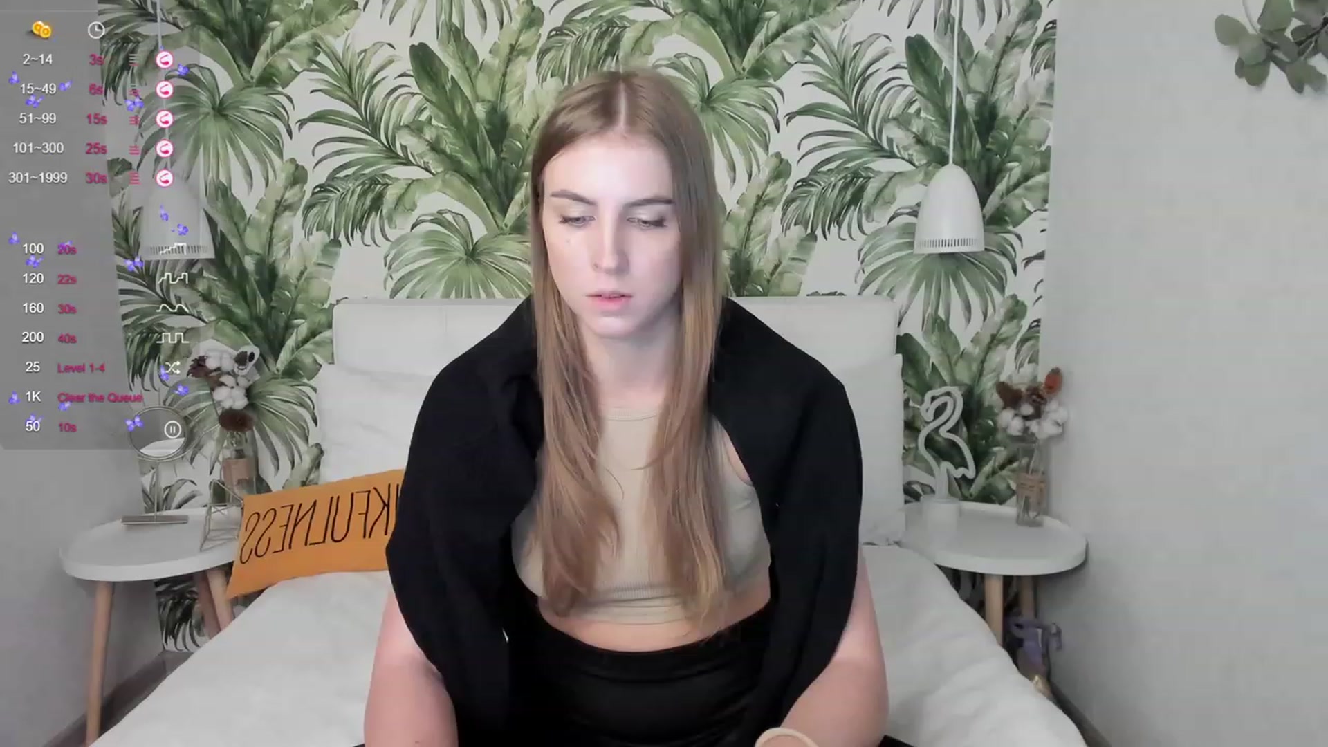 Gallery image thumbnail from StacyJey's myfreecams stream on, 12/02/2022, 09:29 image 5 of 20