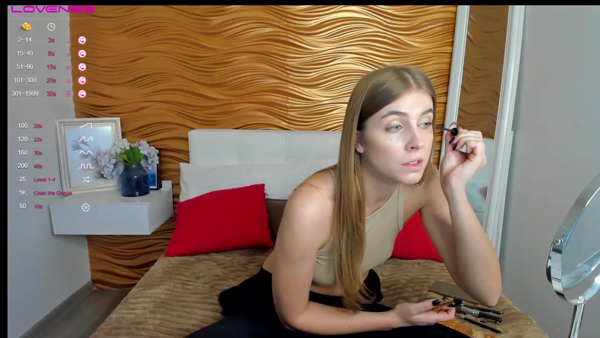 Gallery image thumbnail from StacyJey's myfreecams stream on, 12/03/2022, 08:07 image 8 of 20
