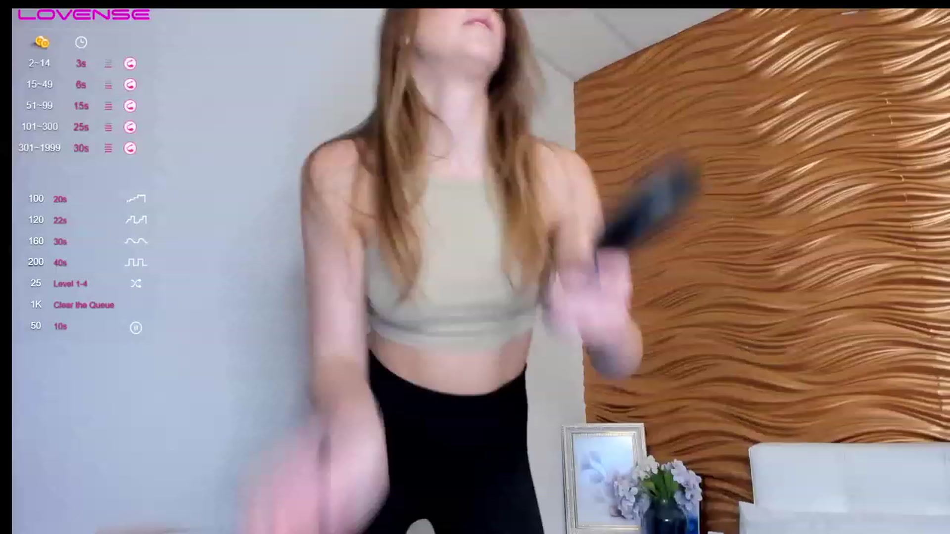 Gallery image thumbnail from StacyJey's myfreecams stream on, 12/03/2022, 08:39 image 16 of 20