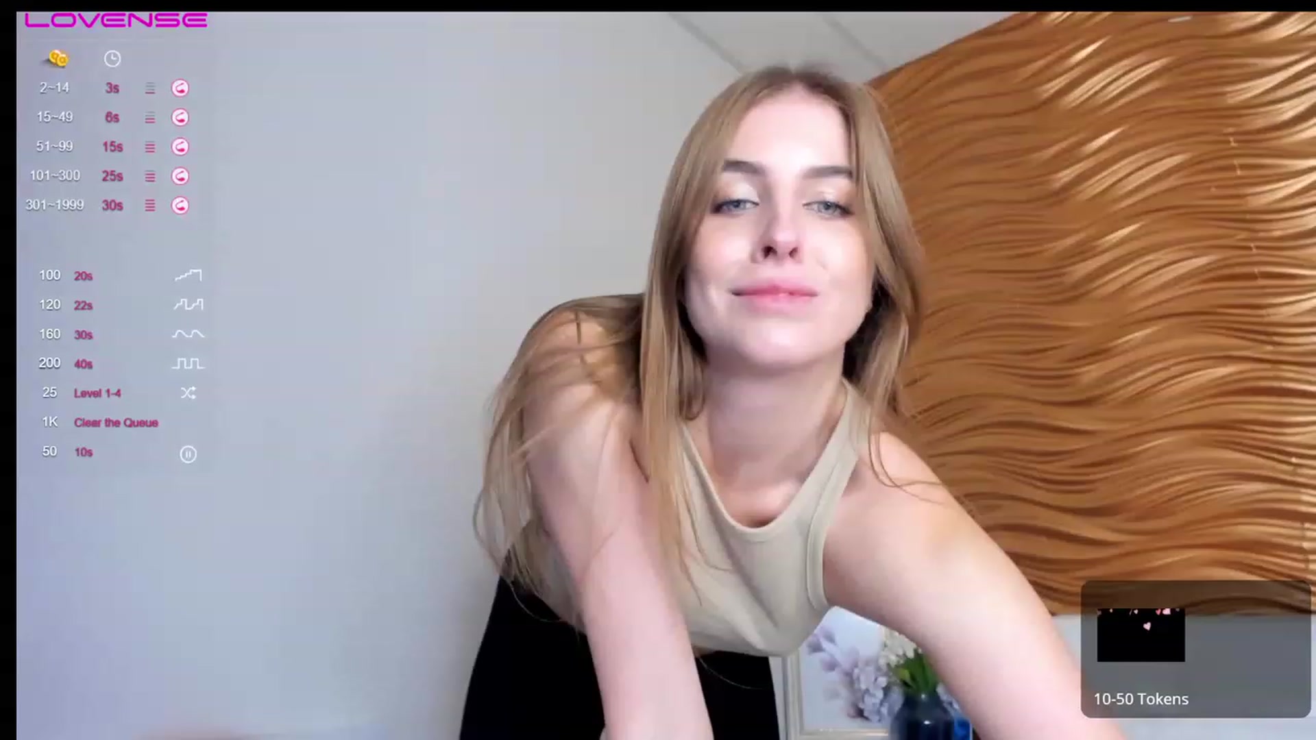 Gallery image thumbnail from StacyJey's myfreecams stream on, 12/03/2022, 08:39 image 15 of 20