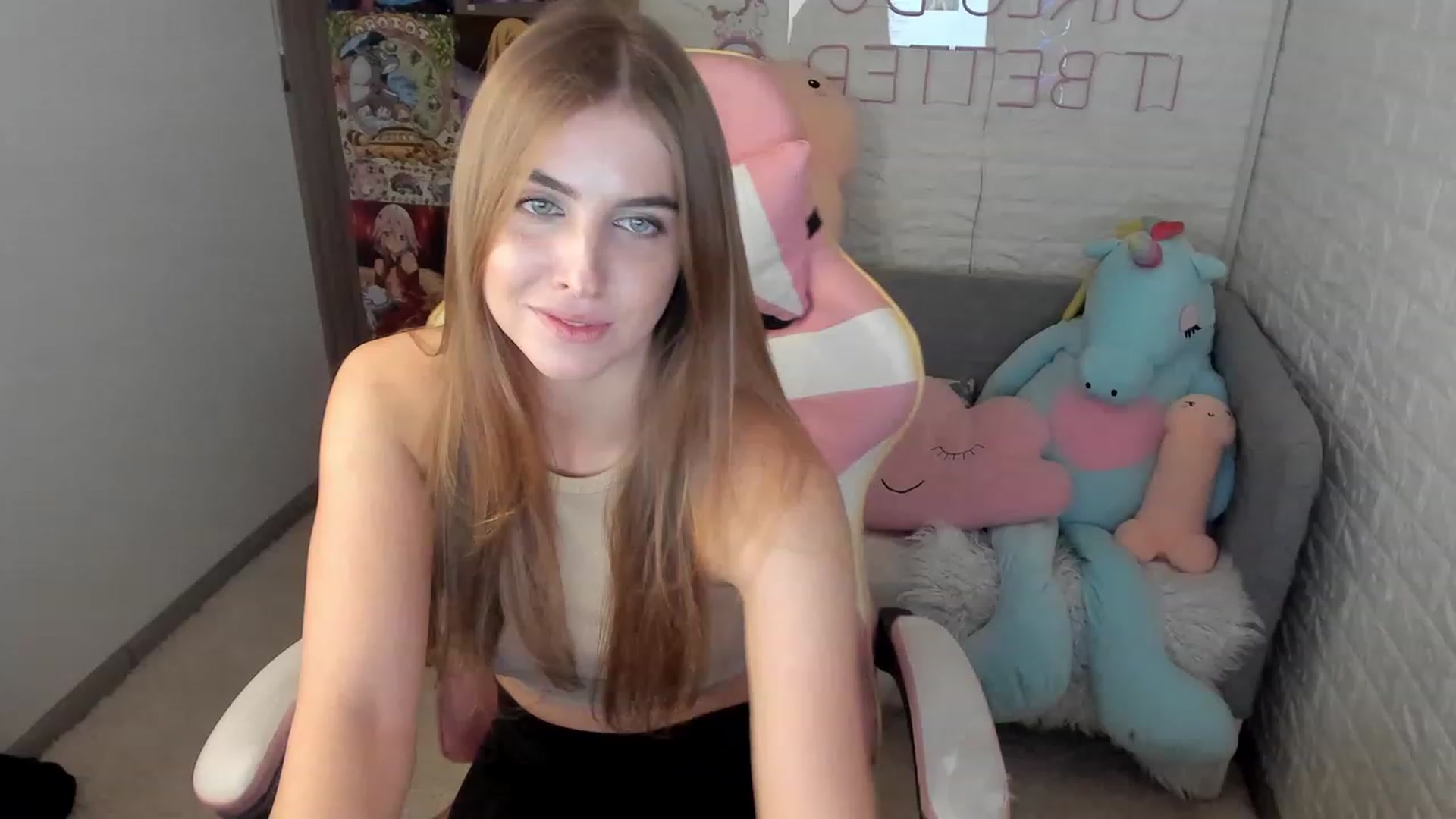 Gallery image thumbnail from StacyJey's myfreecams stream on, 12/03/2022, 10:54 image 13 of 20