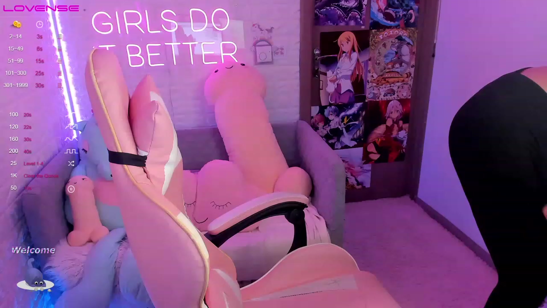 Gallery image thumbnail from StacyJey's myfreecams stream on, 12/03/2022, 12:56 image 5 of 20