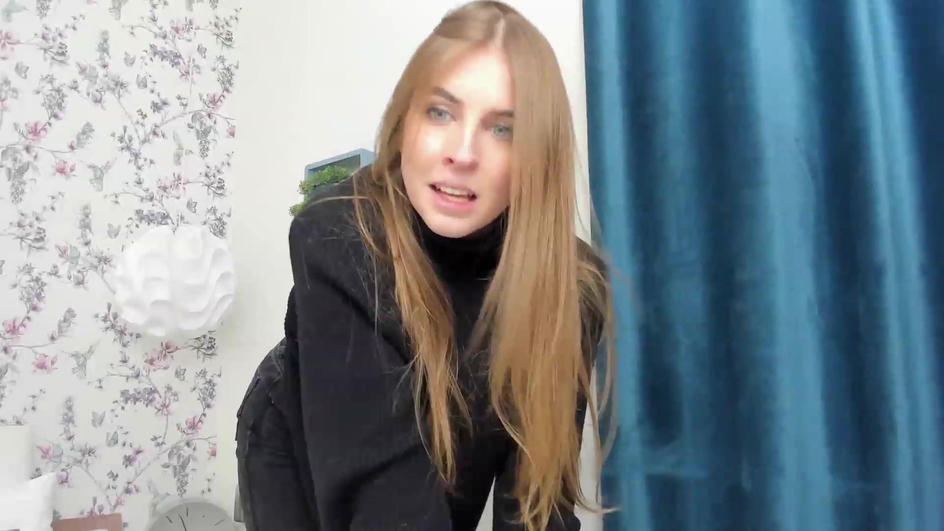 Gallery image thumbnail from StacyJey's myfreecams stream on, 12/06/2022, 15:14 image 20 of 20