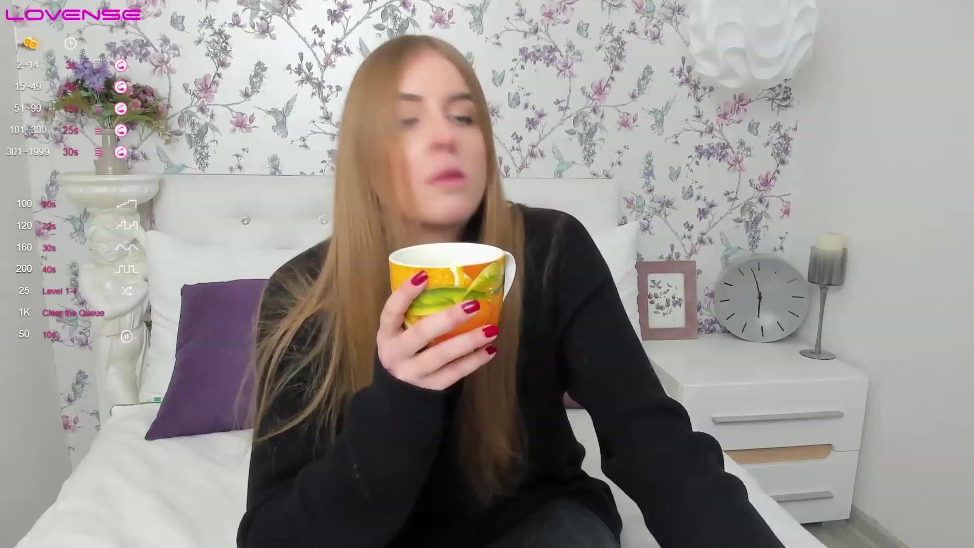 Gallery image thumbnail from StacyJey's myfreecams stream on, 12/06/2022, 17:58 image 6 of 20
