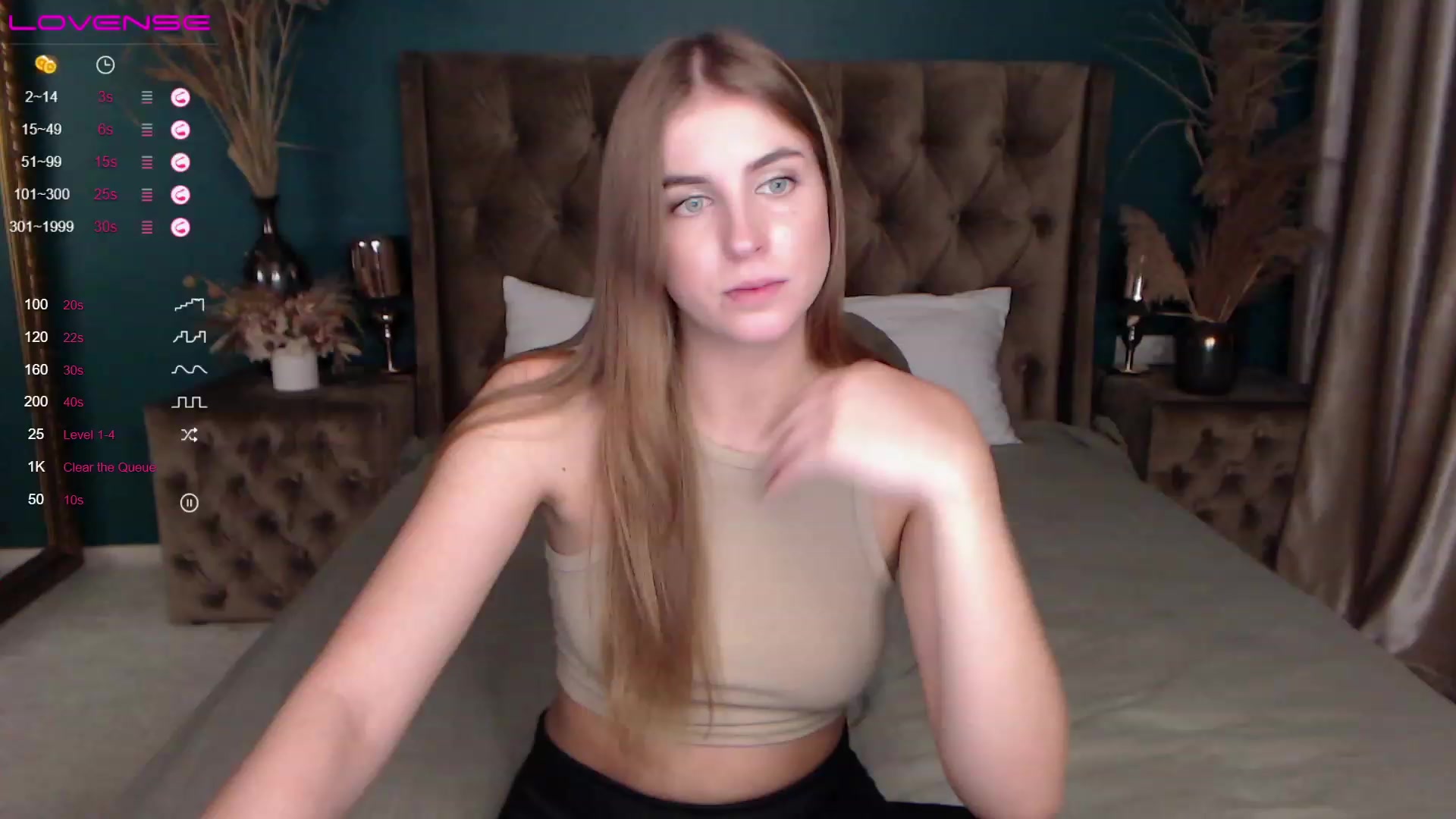 Gallery image thumbnail from StacyJey's myfreecams stream on, 12/07/2022, 18:37 image 1 of 20