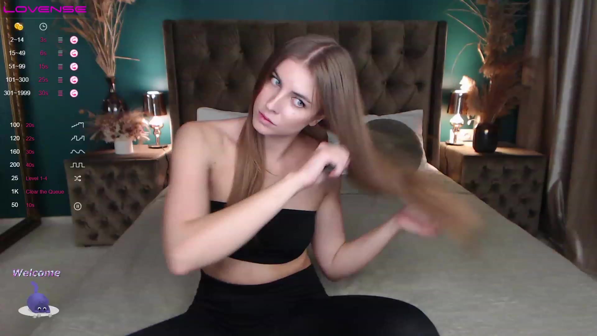 Gallery image thumbnail from StacyJey's myfreecams stream on, 12/08/2022, 15:37 image 18 of 20
