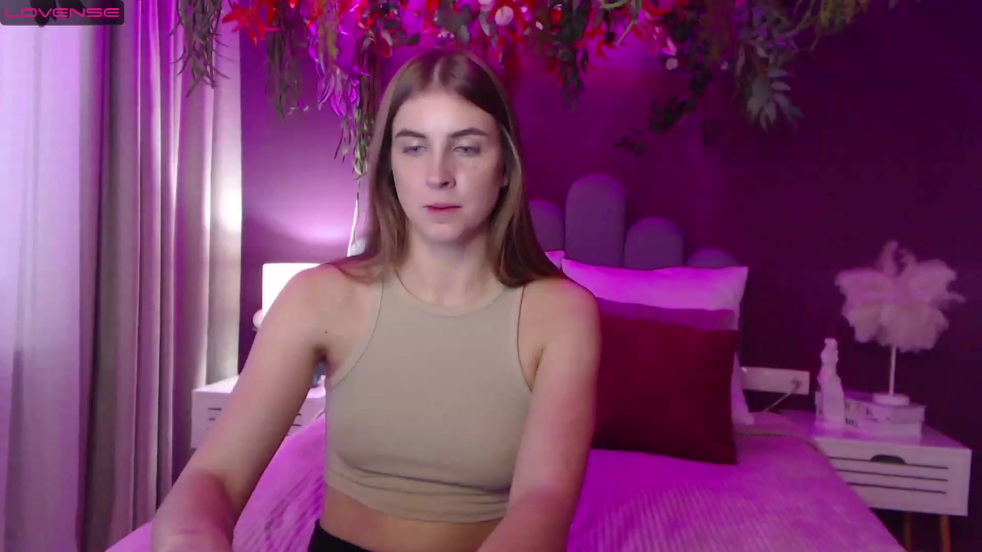 Gallery image thumbnail from StacyJey's myfreecams stream on, 12/09/2022, 07:45 image 1 of 20