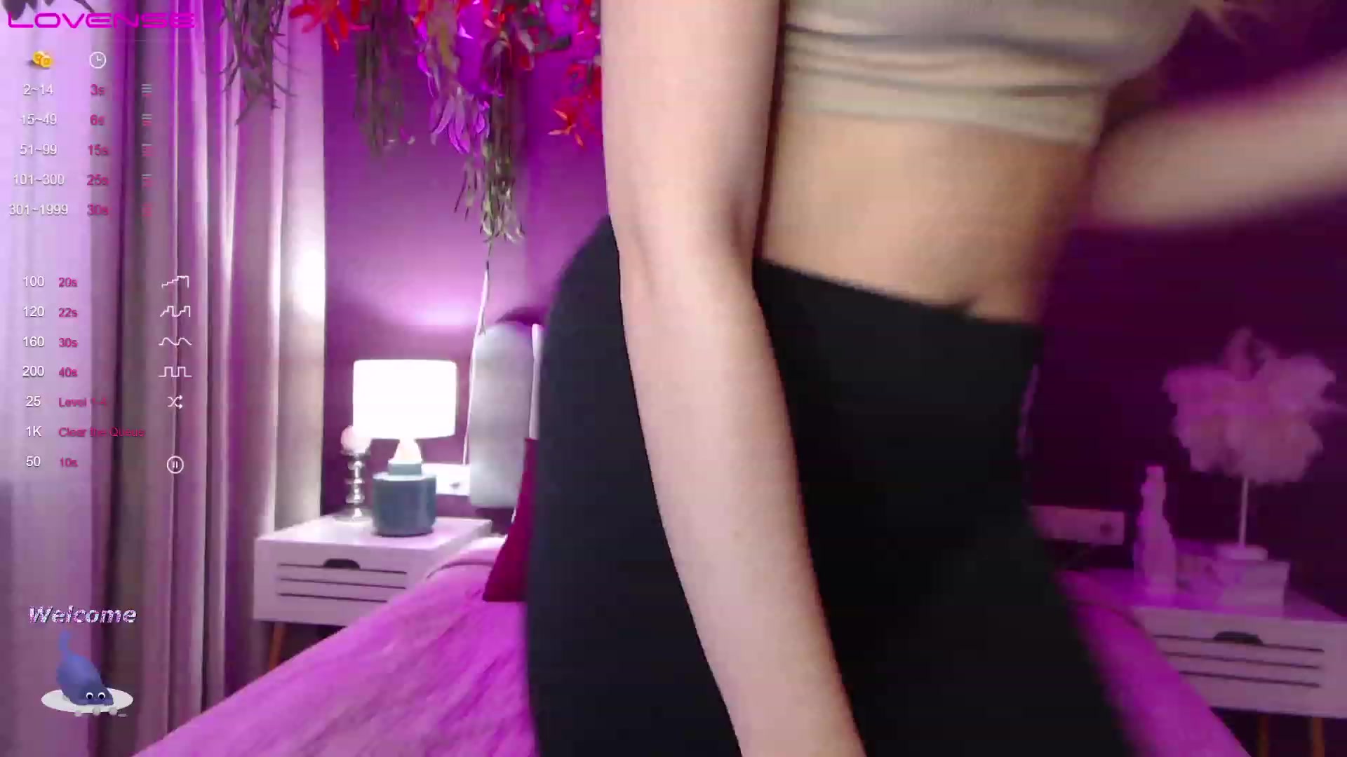Gallery image thumbnail from StacyJey's myfreecams stream on, 12/09/2022, 07:45 image 11 of 20