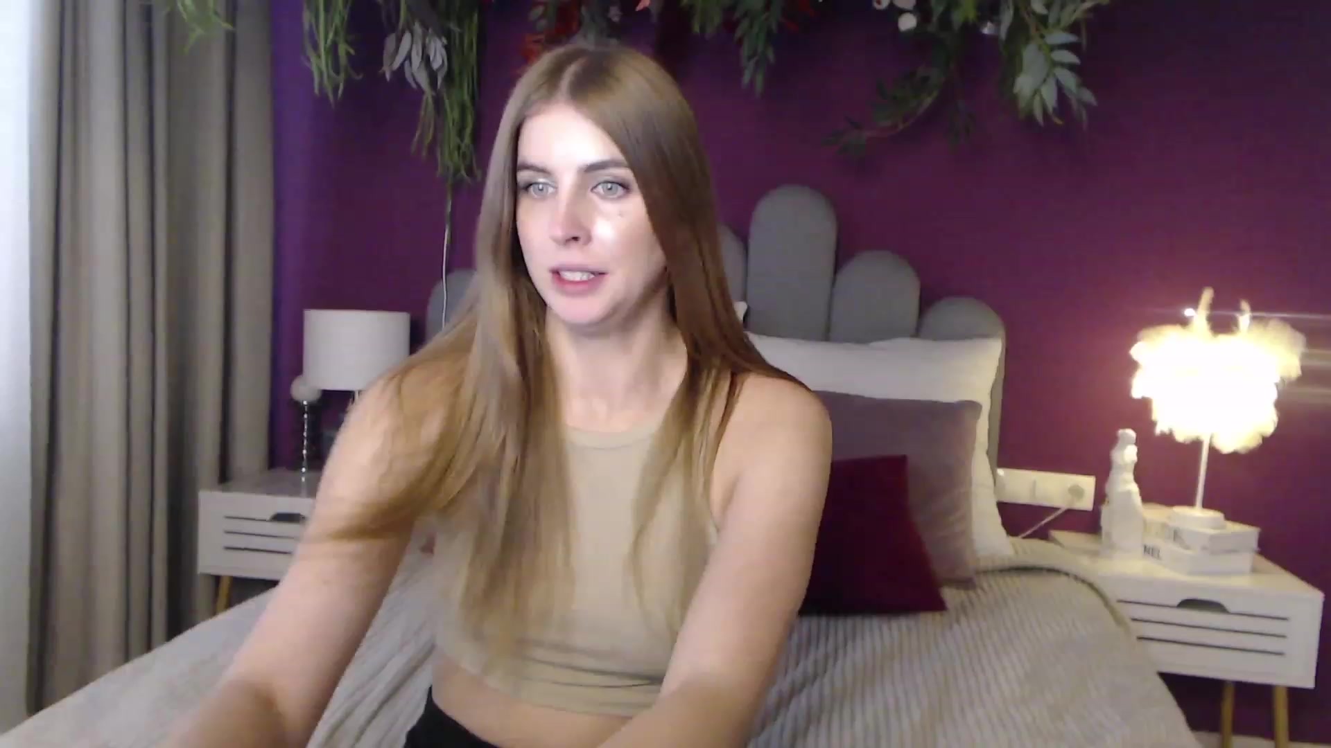 Gallery image thumbnail from StacyJey's myfreecams stream on, 12/09/2022, 13:01 image 1 of 20