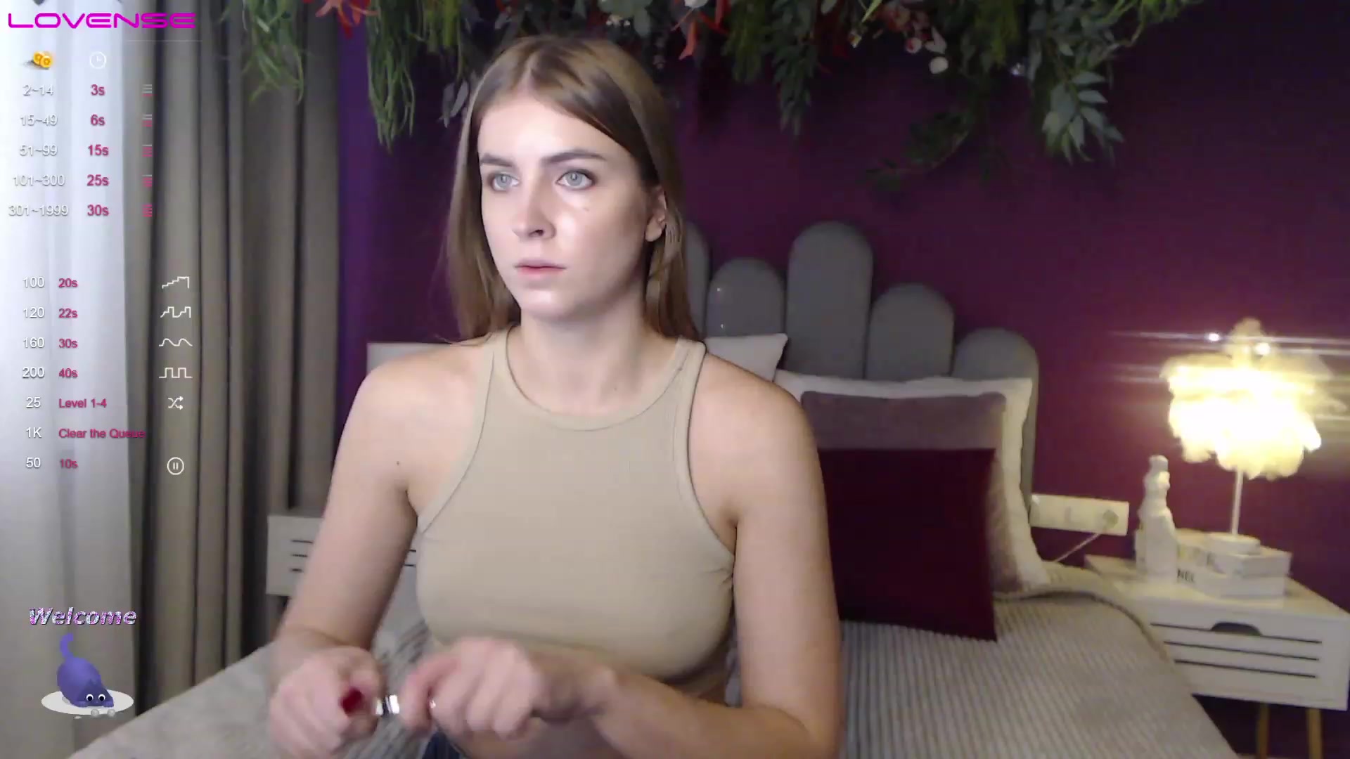 Gallery image thumbnail from StacyJey's myfreecams stream on, 12/10/2022, 09:25 image 8 of 20