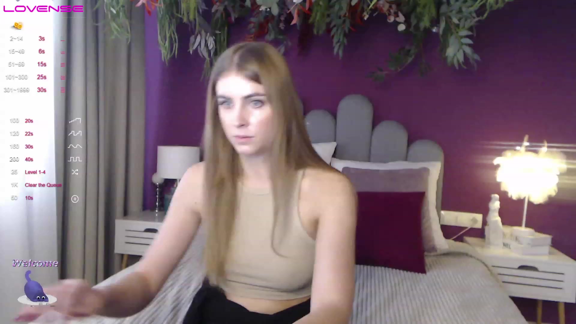 Gallery image thumbnail from StacyJey's myfreecams stream on, 12/10/2022, 09:37 image 9 of 20