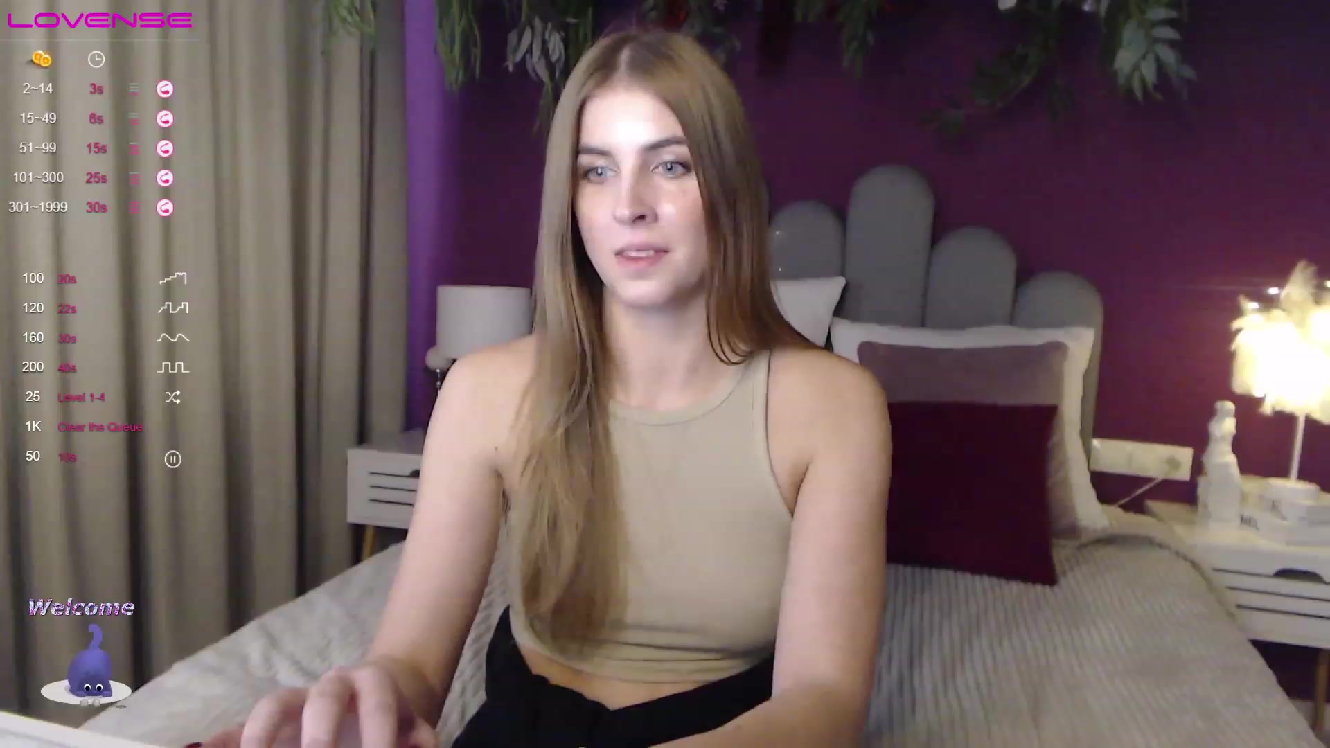 Gallery image thumbnail from StacyJey's myfreecams stream on, 12/10/2022, 12:37 image 10 of 20