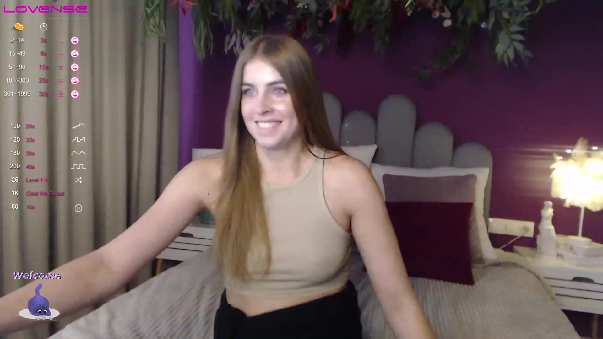 Gallery image thumbnail from StacyJey's myfreecams stream on, 12/10/2022, 12:37 image 12 of 20
