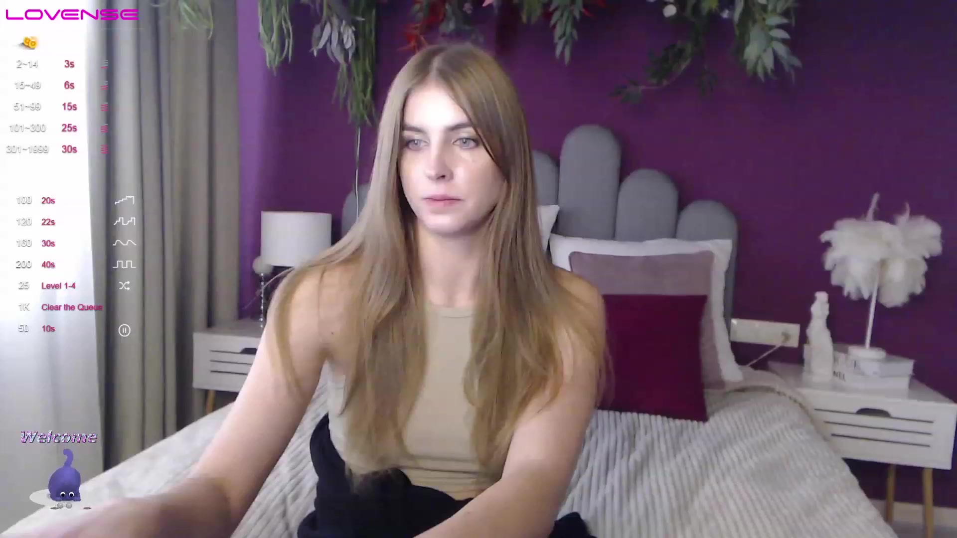 Gallery image thumbnail from StacyJey's myfreecams stream on, 12/10/2022, 12:37 image 2 of 20