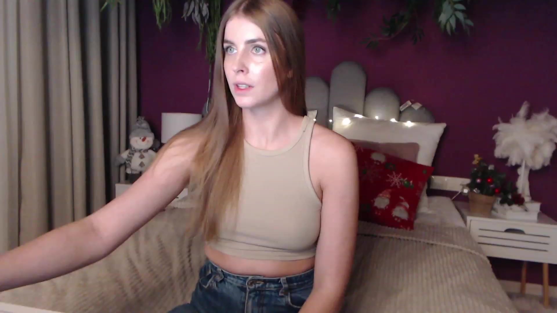 Gallery image thumbnail from StacyJey's myfreecams stream on, 12/15/2022, 19:29 image 20 of 20